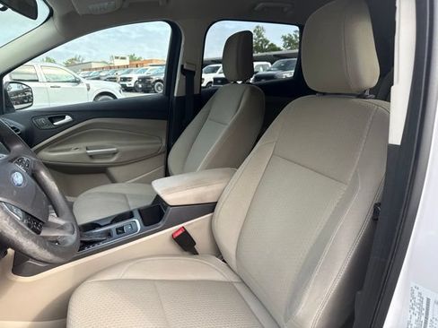 Used 2019 Ford Escape SE AWD/4WD image 9