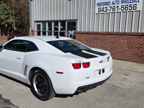 Used 2011 Chevrolet Camaro LS image 5