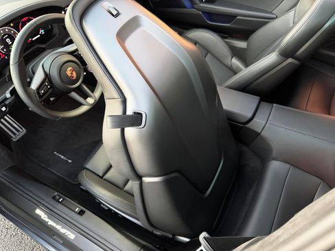Used 2026 Porsche 911 Targa 4 GTS image 15