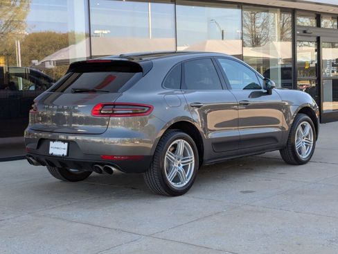 Used 2016 Porsche Macan S image 9