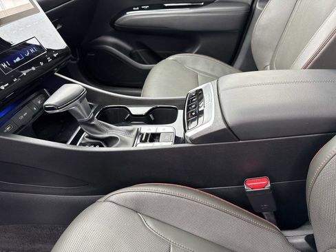 Used 2022 Hyundai Santa Cruz Limited image 15