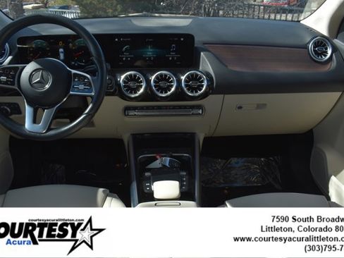 Used 2023 Mercedes-Benz GLA 250 GLA 250 image 13