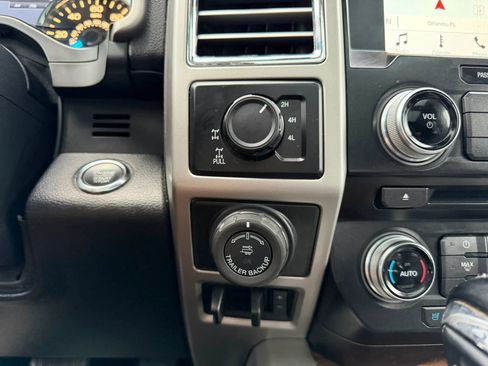 Used 2016 Ford F150 Lariat w/ Equipment Group 501A Mid AWD/4WD image 43