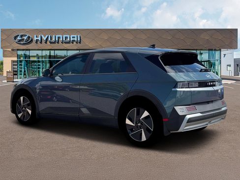 New 2026 Hyundai Ioniq 5 SEL AWD/4WD image 4
