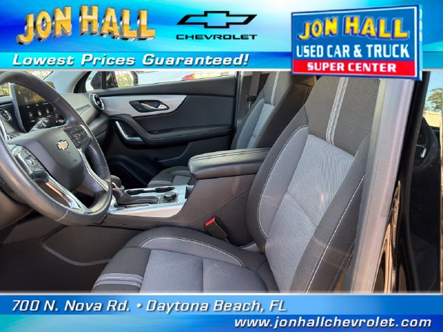 Used 2025 Chevrolet Blazer LT w/ Midnight/Sport Edition FWD image 13