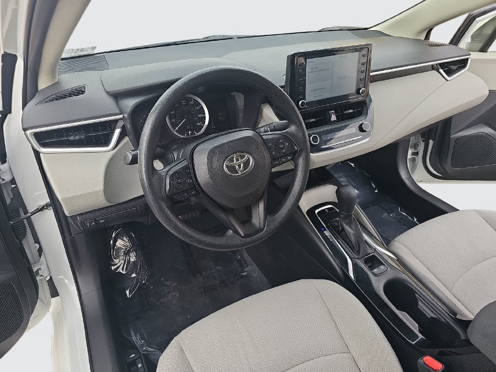 Used 2022 Toyota Corolla LE w/ Carpet Mat Package (TMS) FWD image 16
