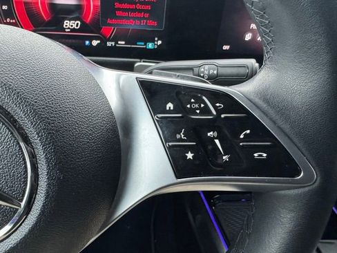 Used 2024 Mercedes-Benz GLB 250 4MATIC image 22