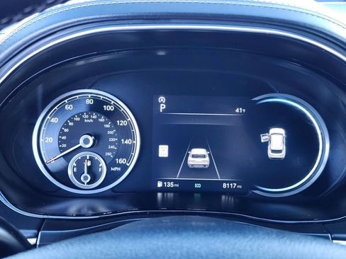 Used 2025 Genesis GV70 3.5T Sport w/ Sport Advanced Package image 32