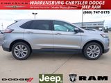 Used 2022 Ford Edge Titanium image 2