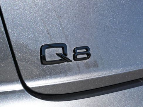 Used 2023 Audi Q8 Premium Plus w/ Premium Plus Package image 18