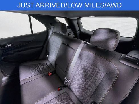 Used 2024 Chevrolet Equinox LT AWD/4WD image 23