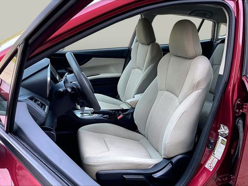 Used 2018 Subaru Impreza 2.0i Premium w/ Eyesight & BSD & Rcta AWD/4WD image 9