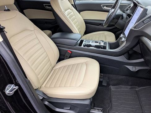 Used 2022 Ford Edge SEL w/ Convenience Package image 37