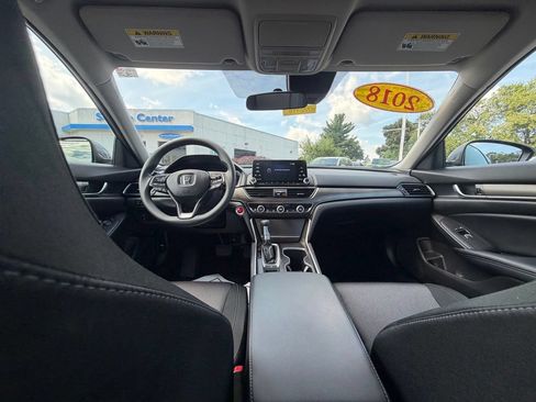 Used 2018 Honda Accord LX image 26