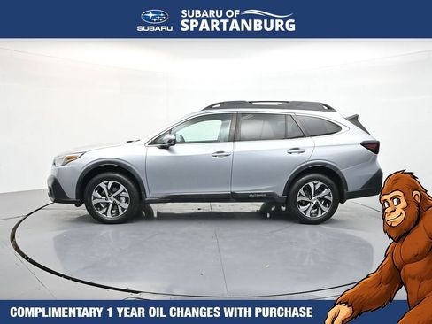 Used 2020 Subaru Outback Limited w/ Popular Package #2 AWD/4WD image 4