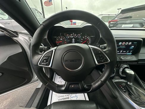 Used 2017 Chevrolet Camaro SS RWD image 14