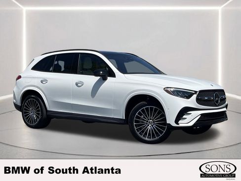 Used 2026 Mercedes-Benz GLC 300 4MATIC image 1