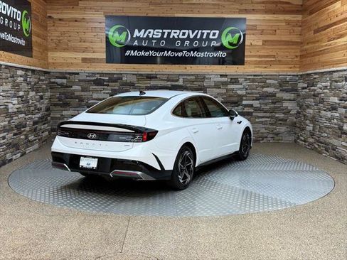 New 2026 Hyundai Sonata SEL image 6