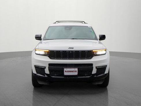 Used 2023 Jeep Grand Cherokee L Limited w/ Luxury Tech Group II AWD/4WD image 2