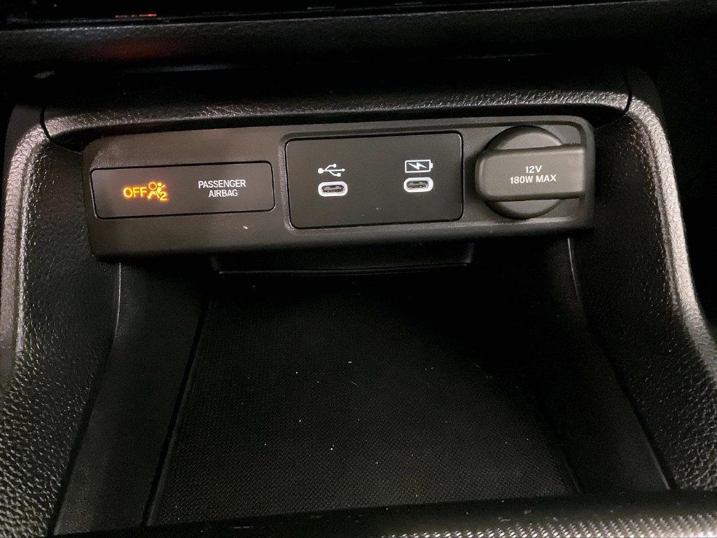 Used 2025 Honda Civic Sport image 26