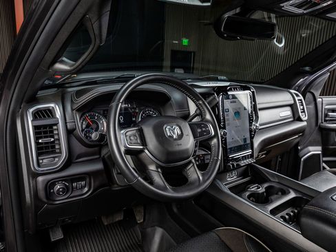 Used 2024 RAM 3500 Laramie w/ Night Edition image 15