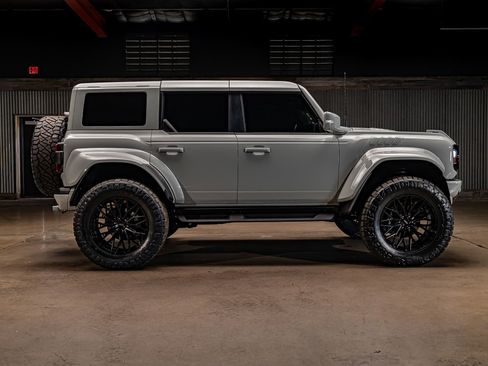 Used 2024 Ford Bronco Raptor AWD/4WD image 11