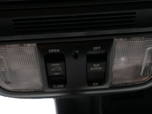 Used 2023 Honda Passport EX-L image 28