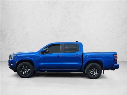 Used 2025 Nissan Frontier SV w/ SV Convenience Package RWD image 8