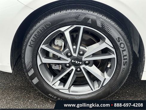 Certified 2023 Kia Forte LXS w/ LXS Technology Package image 7