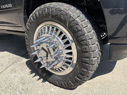 New 2026 RAM 3500 Laramie AWD/4WD image 14