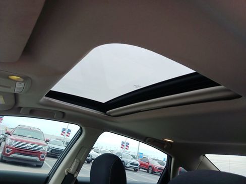 Used 2016 Nissan Altima 2.5 SV w/ Convenience Package image 22