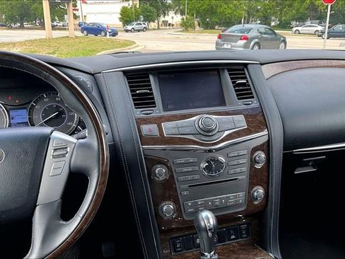 Used 2017 INFINITI QX80 2WD image 8