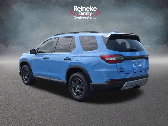 Used 2024 Honda Pilot TrailSport image 8