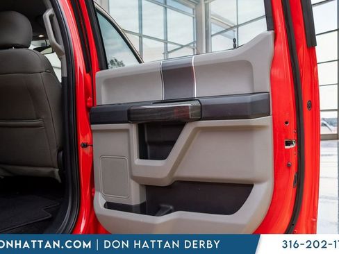 Used 2017 Ford F150 XLT w/ Equipment Group 302A Luxury AWD/4WD image 21