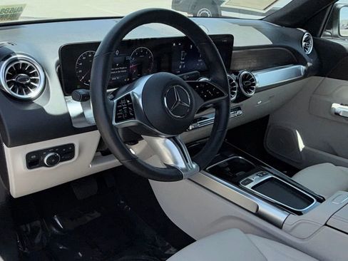 Certified 2026 Mercedes-Benz GLB 250 image 30