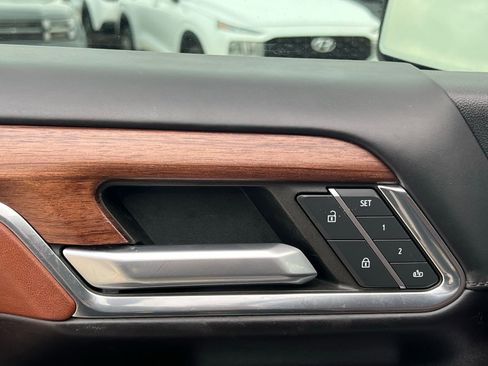 Used 2023 GMC Sierra 1500 Denali Ultimate image 24