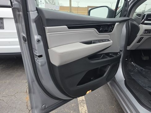 Used 2023 Honda Odyssey Touring image 20
