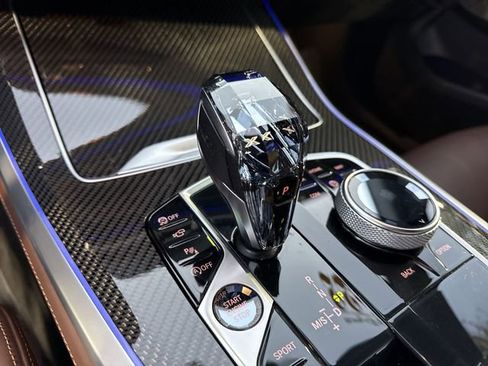 Used 2022 BMW X5 M50i image 20