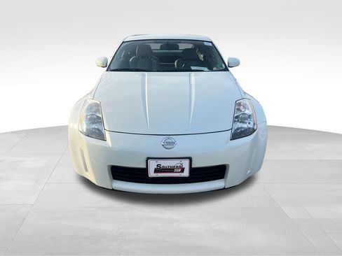 Used 2004 Nissan 350Z Touring w/ Aerodynamics Pkg image 9