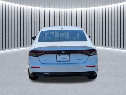 Certified 2025 Honda Accord EX-L image 8