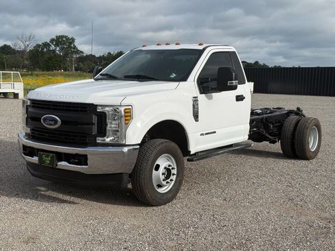 Used 2019 Ford F350 XL w/ XL Value Package AWD/4WD image 1