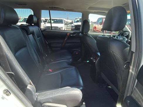 Used 2012 Toyota Highlander Limited AWD/4WD image 13