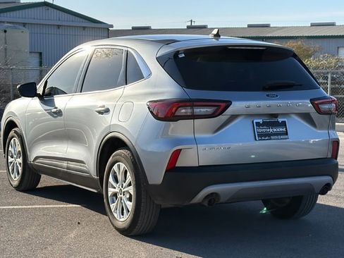 Used 2024 Ford Escape Active image 9