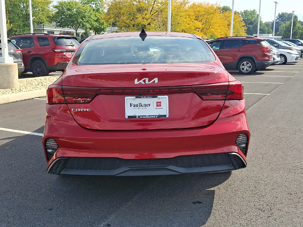 Used 2024 Kia Forte LXS FWD image 5