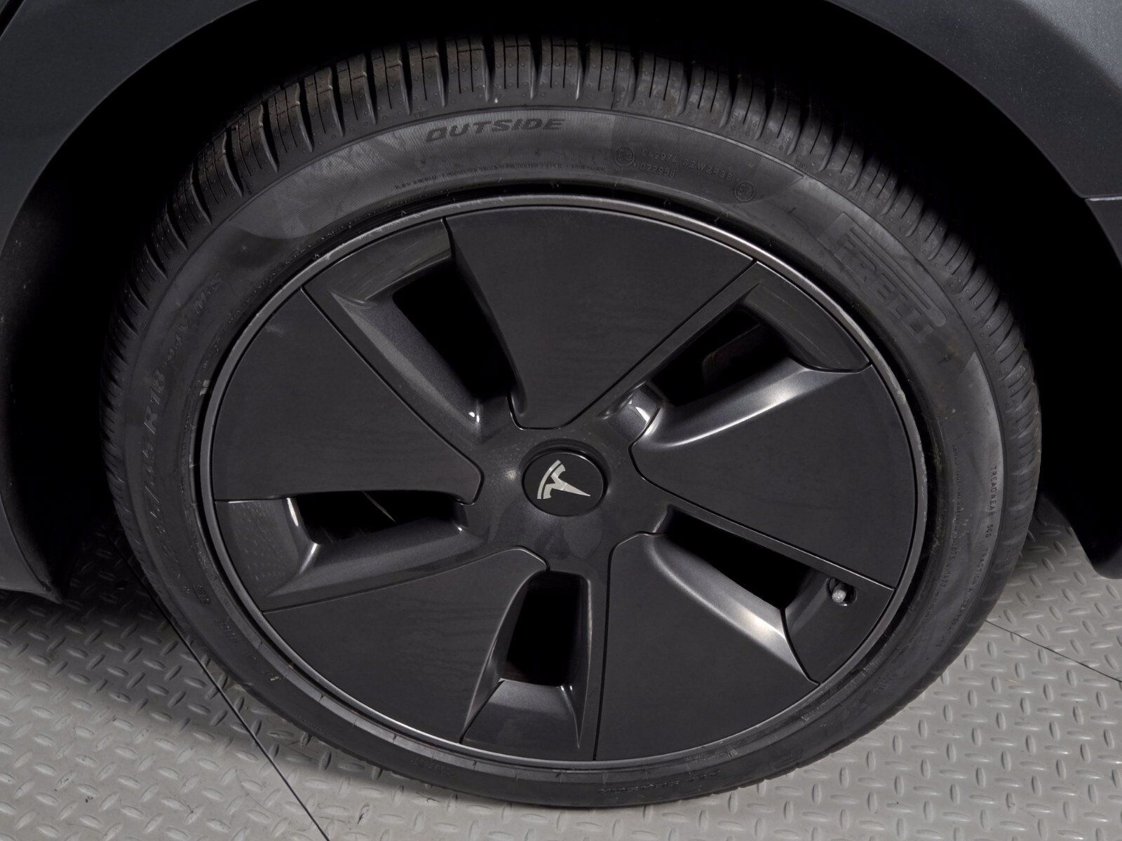 Used 2023 Tesla Model 3 Standard Range RWD image 10