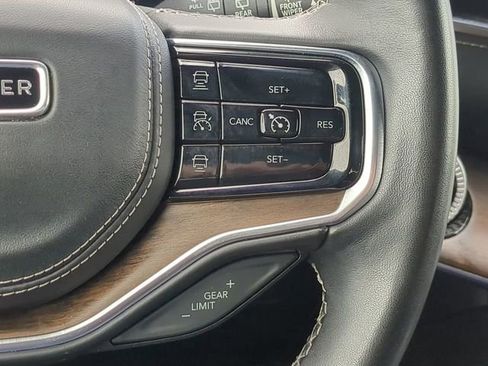 Certified 2023 Jeep Grand Wagoneer Series II AWD/4WD image 34