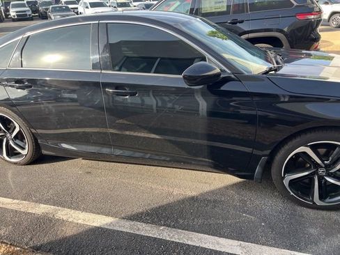 Used 2020 Honda Accord Sport image 8