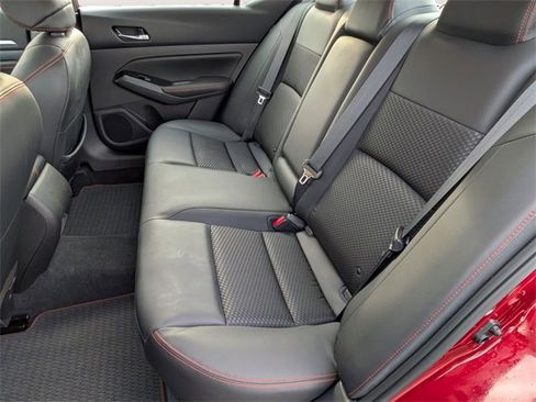 Used 2023 Nissan Altima 2.5 SR image 27