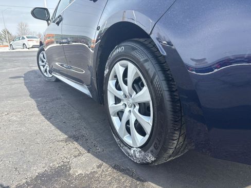 Used 2023 Toyota Corolla LE image 6