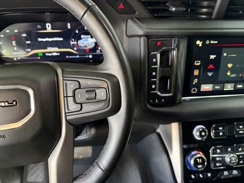 Used 2024 GMC Yukon Denali w/ Max Trailering Package AWD/4WD image 22